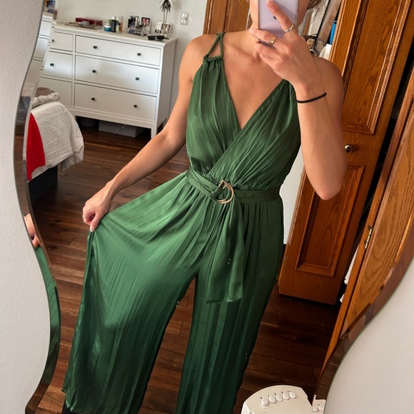 Zara jumpsuit - Picture 3 of 5
